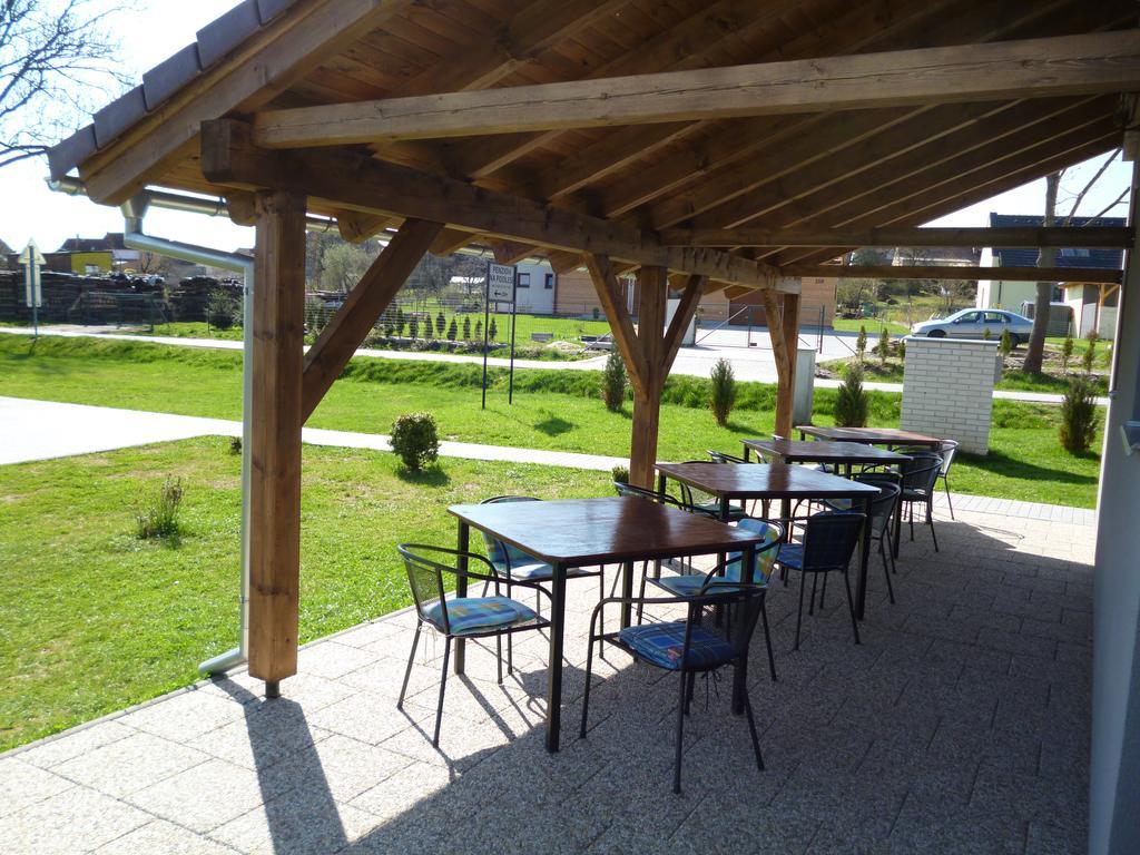 Penzion Na Podlesi Ve Zlate Korune Zlata Koruna Exterior photo